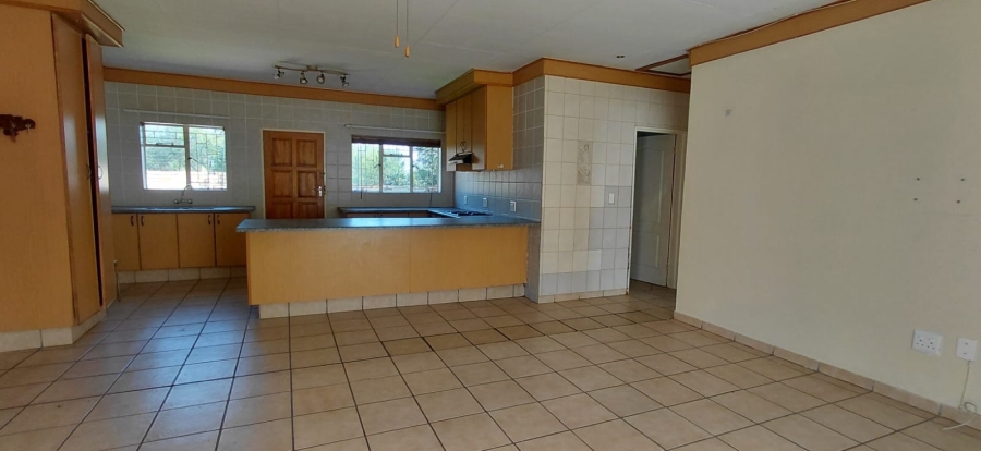 2 Bedroom Property for Sale in Wilkoppies North West